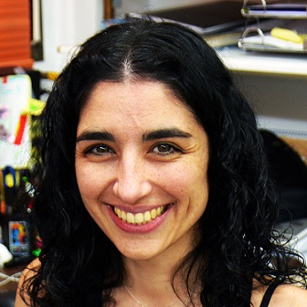 Yanguas-Casás, Natalia